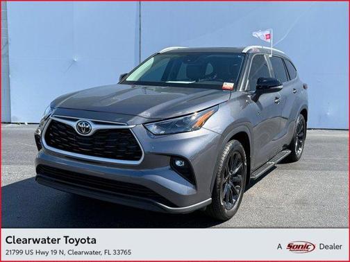 2024 Toyota Highlander XLE