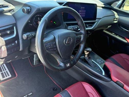 2023 Lexus UX 250h F Sport