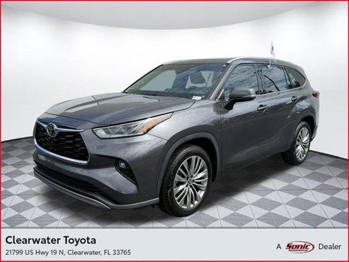 2022 Toyota Highlander Platinum