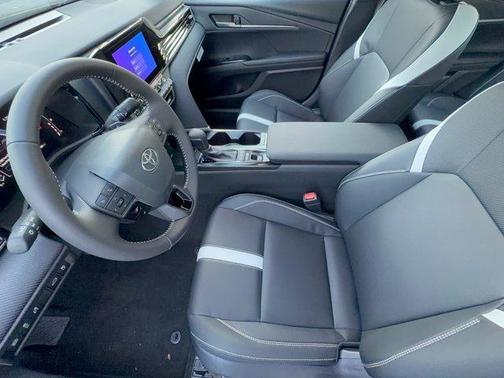 Underground 2026 Toyota Camry SE