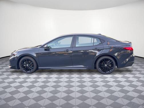Underground 2026 Toyota Camry SE