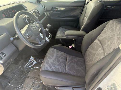 2014 Scion xB Release Series 10.0