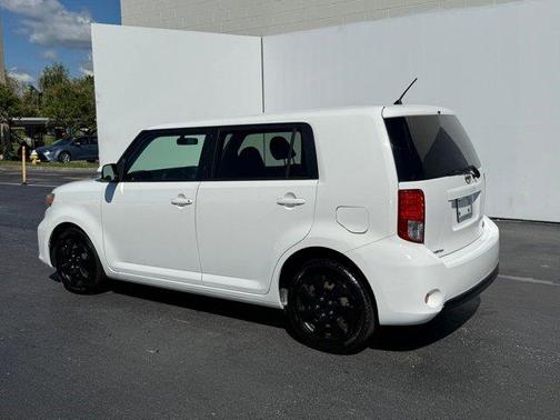 2014 Scion xB Release Series 10.0