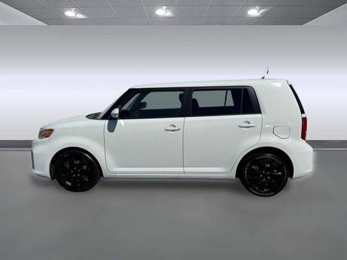 2014 Scion xB Release Series 10.0