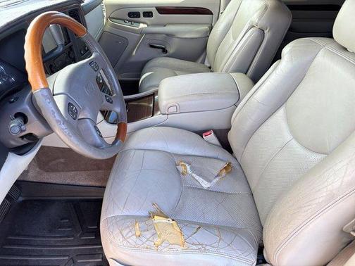 Sable Black 2003 Cadillac Escalade Base