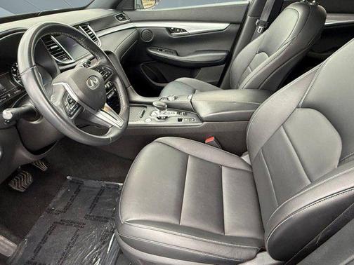 2021 INFINITI QX50 LUXE AWD