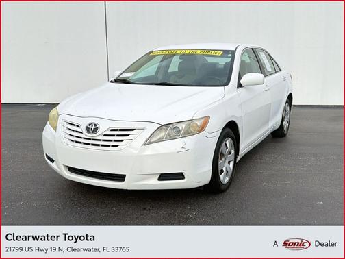 Super White 2008 Toyota Camry LE