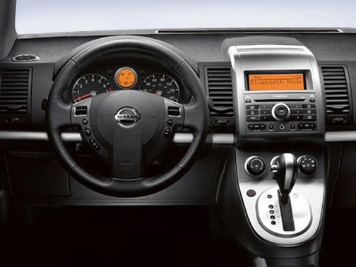Brilliant Silver 2009 Nissan Sentra 2.0 S