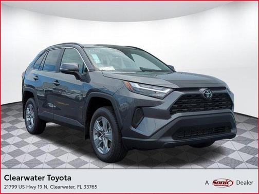 2025 Toyota RAV4 XLE