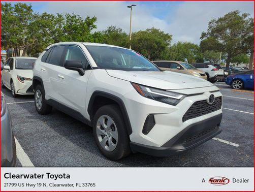 2024 Toyota RAV4 LE