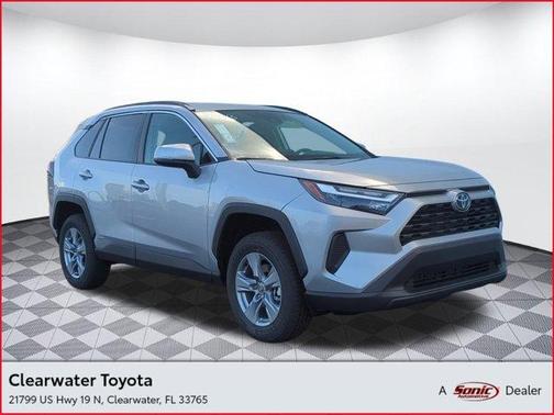 2025 Toyota RAV4 Hybrid XLE