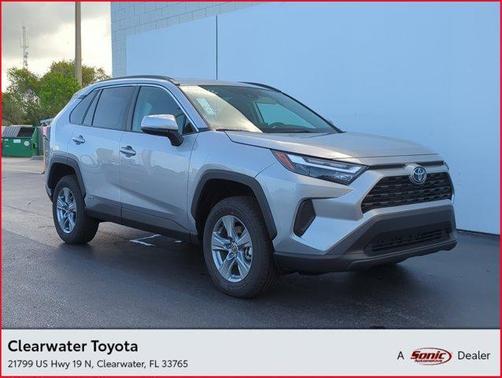 2025 Toyota RAV4 Hybrid XLE