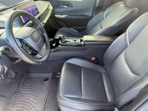2024 Toyota Prius XLE