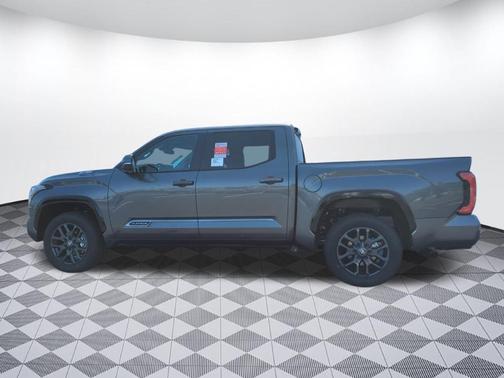 2025 Toyota Tundra Hybrid Platinum