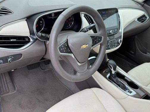 2024 Chevrolet Malibu FWD 2LT
