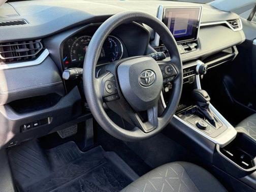 2024 Toyota RAV4 Hybrid Woodland Edition
