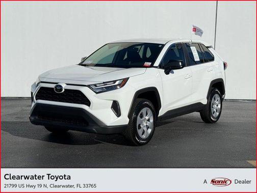 2024 Toyota RAV4 LE