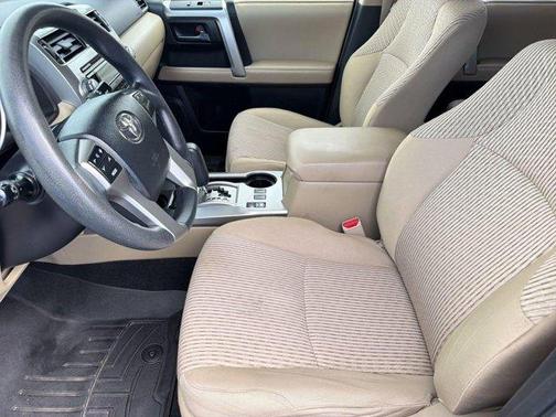 Blizzard Pearl Metallic 2013 Toyota 4Runner SR5