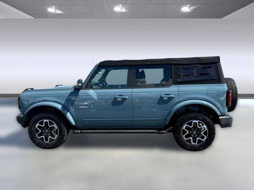 2021 Ford Bronco Outer Banks