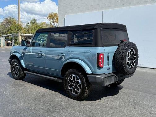 2021 Ford Bronco Outer Banks