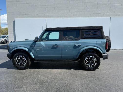 2021 Ford Bronco Outer Banks