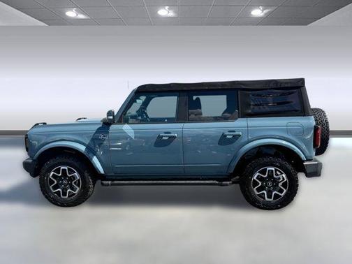 2021 Ford Bronco Outer Banks