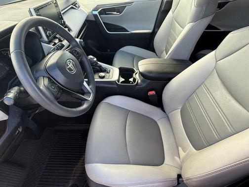 2019 Toyota RAV4 Limited