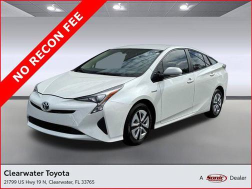 2016 Toyota Prius Four