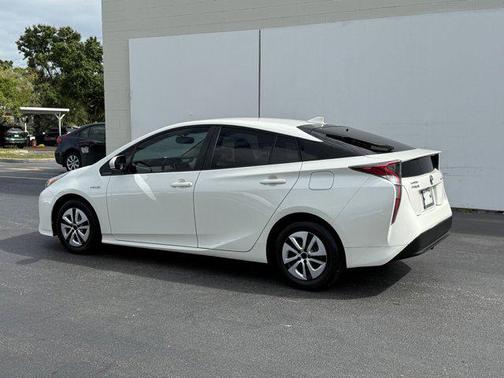 2016 Toyota Prius Four