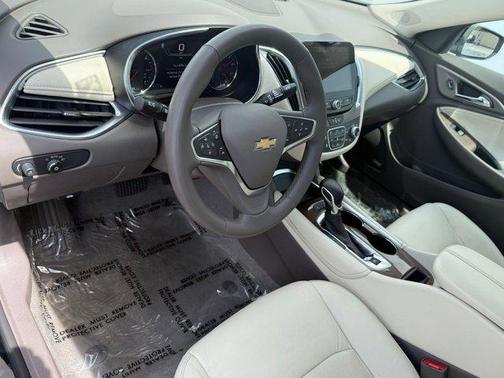 2024 Chevrolet Malibu FWD 2LT