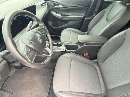 Summit White 2025 Buick Encore GX Preferred