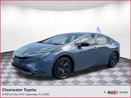 2024 Toyota Prius LE