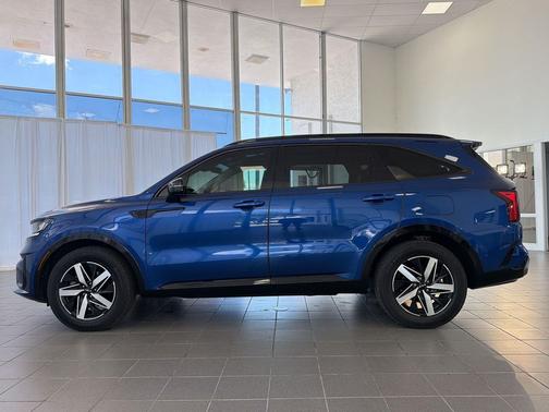 Blue 2023 Kia Sorento S
