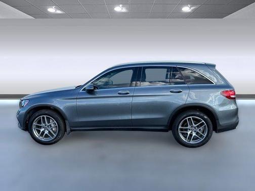 2017 Mercedes-Benz GLC 300 Base