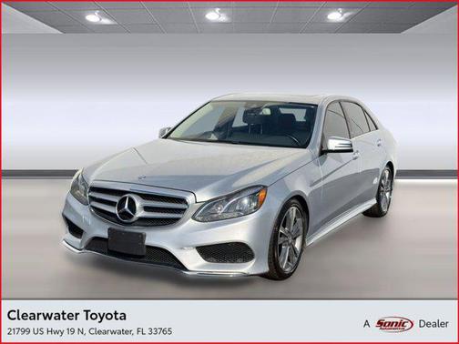 Silver 2014 Mercedes-Benz E-Class E 350 Luxury (4dr Sdn E 350 Luxury RWD)