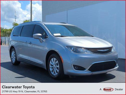 2019 Chrysler Pacifica Touring L