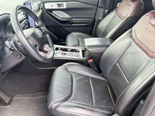 Carbonized Gray Metallic 2021 Ford Explorer Platinum