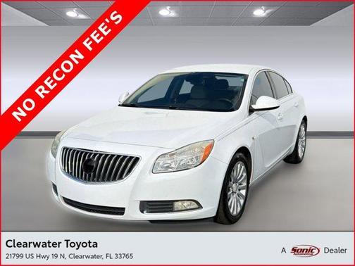 Summit White 2011 Buick Regal CXL