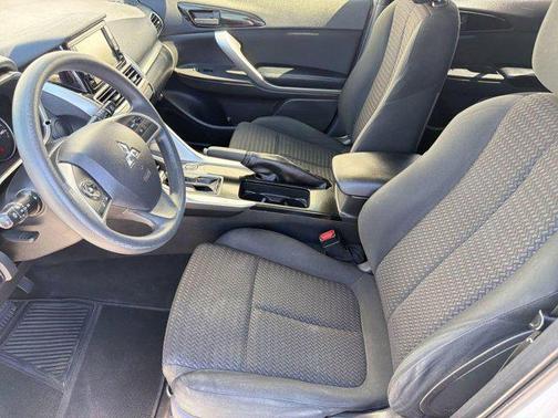 Pearl White 2020 Mitsubishi Eclipse Cross ES