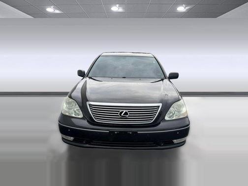 2004 Lexus LS 430 Base