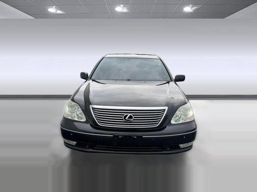 2004 Lexus LS 430 Base