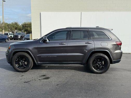 2019 Jeep Grand Cherokee Laredo
