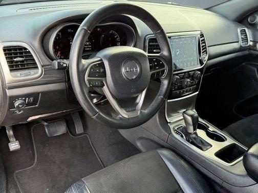 2019 Jeep Grand Cherokee Laredo