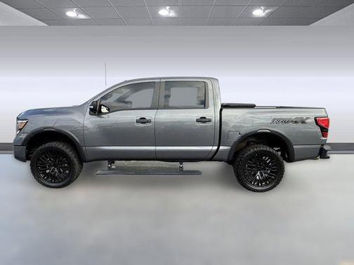2021 Nissan Titan PRO-4X