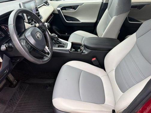 Ruby Flare Pearl 2021 Toyota RAV4 Limited