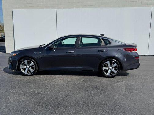 2019 Kia Optima S