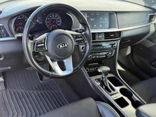 2019 Kia Optima S