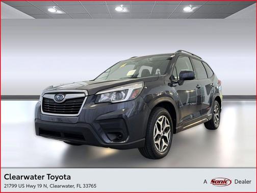 Dark Gray Metallic 2019 Subaru Forester Premium