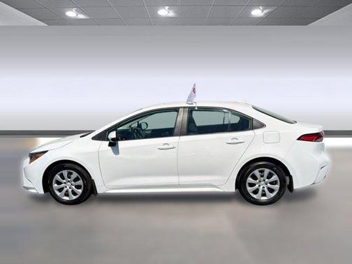 Ice Cap 2024 Toyota Corolla LE