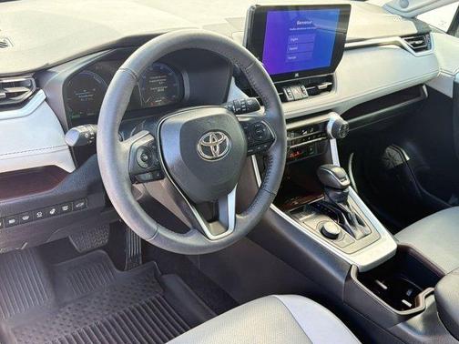 2024 Toyota RAV4 Hybrid Limited